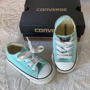 Poolside Converse. size 5